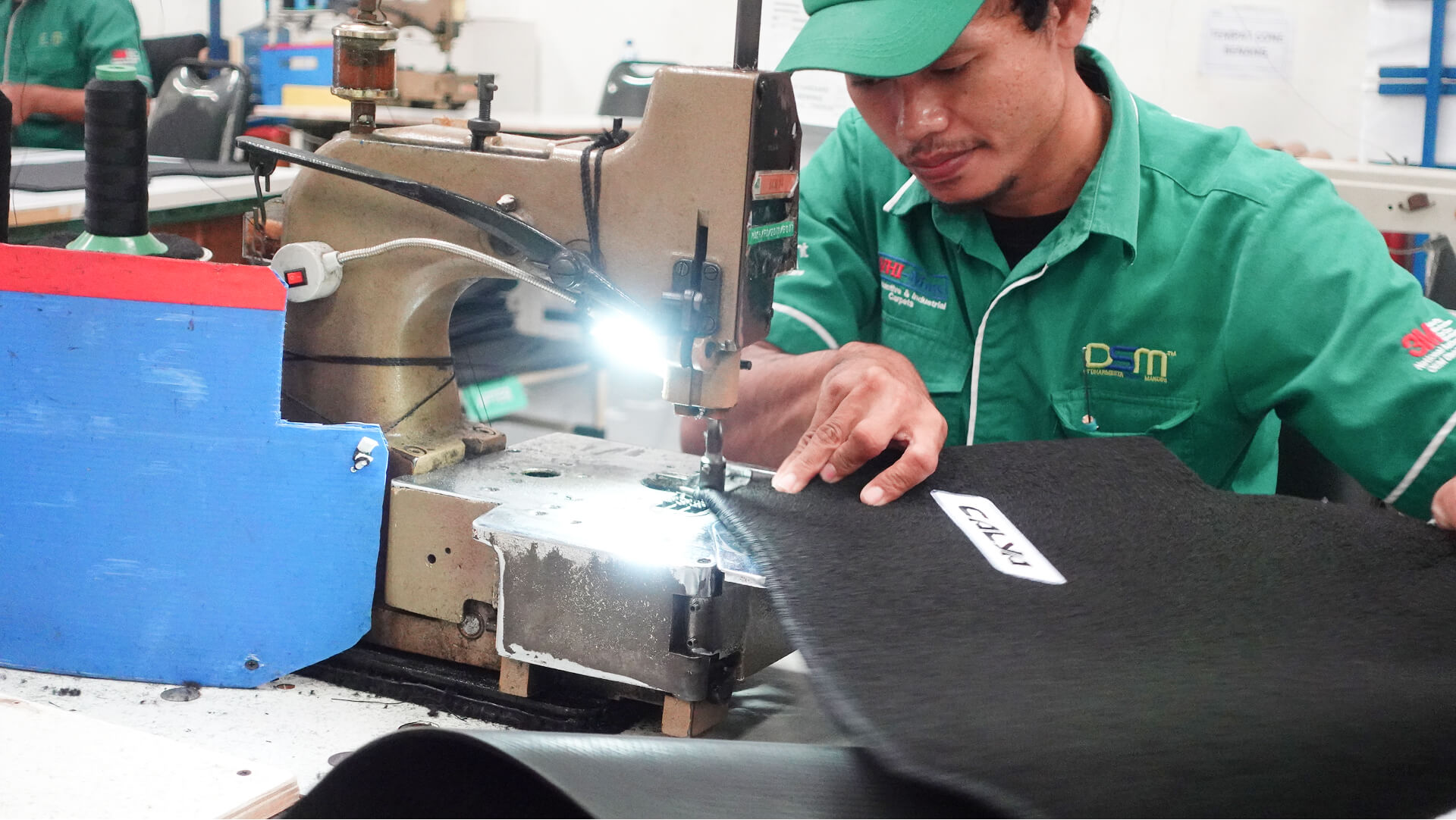 Karpet Otomotif dan Karpet Industrial